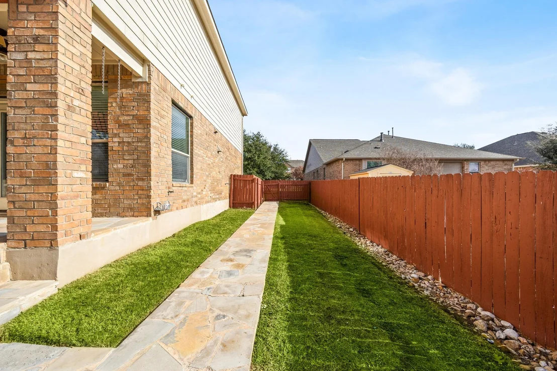Photo of 708 Rolling Brook LN
