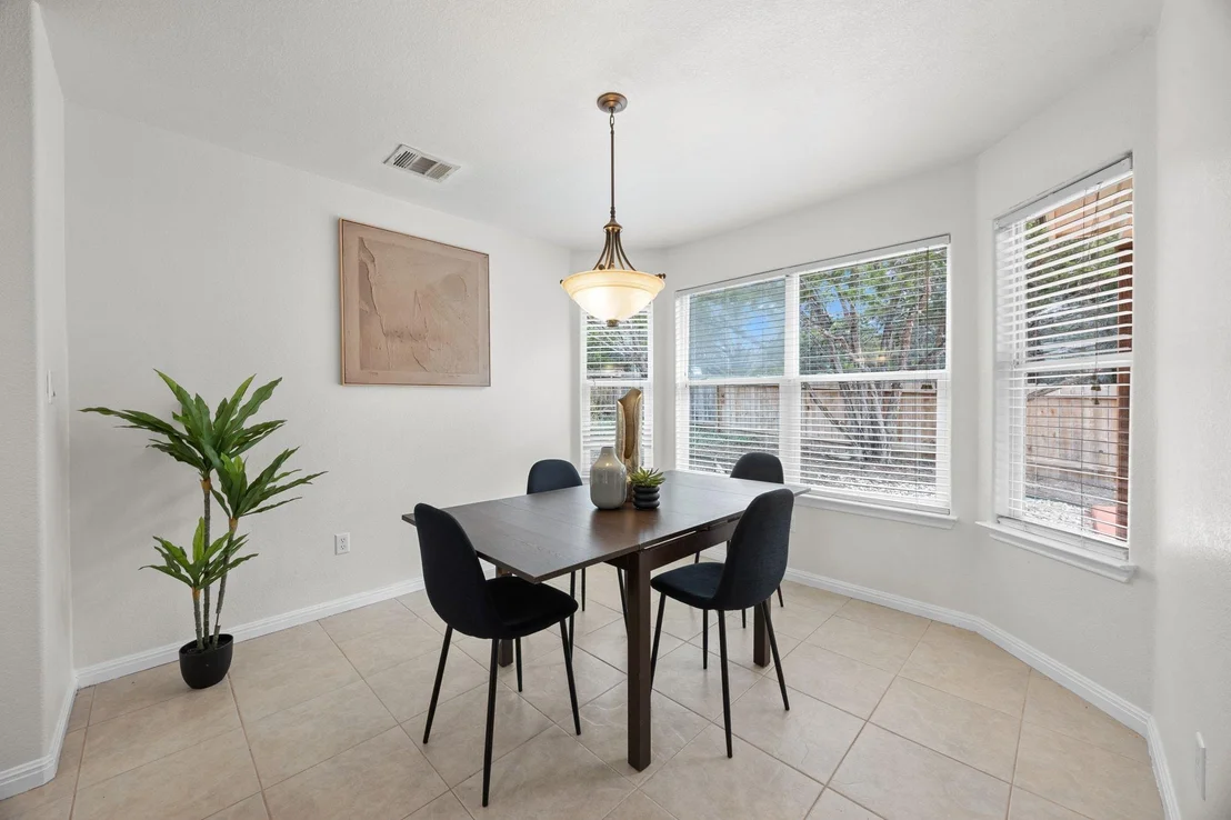 Photo of 4203 Hillside DR