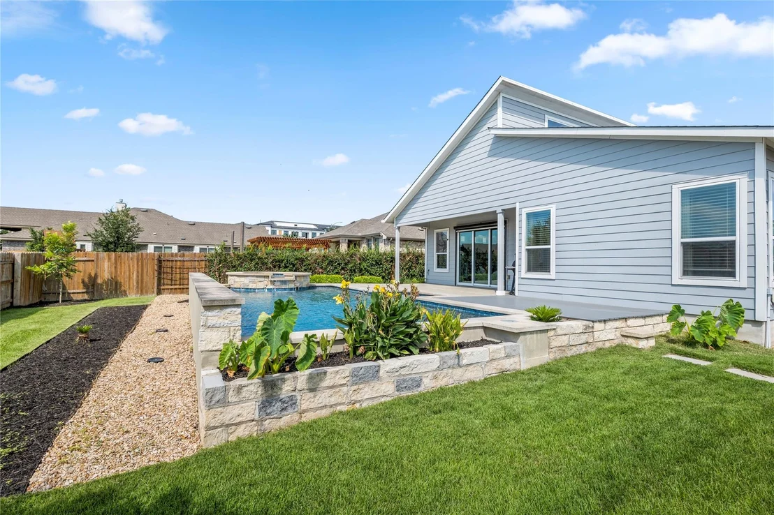 Photo of 7205 Garnet Mill LN