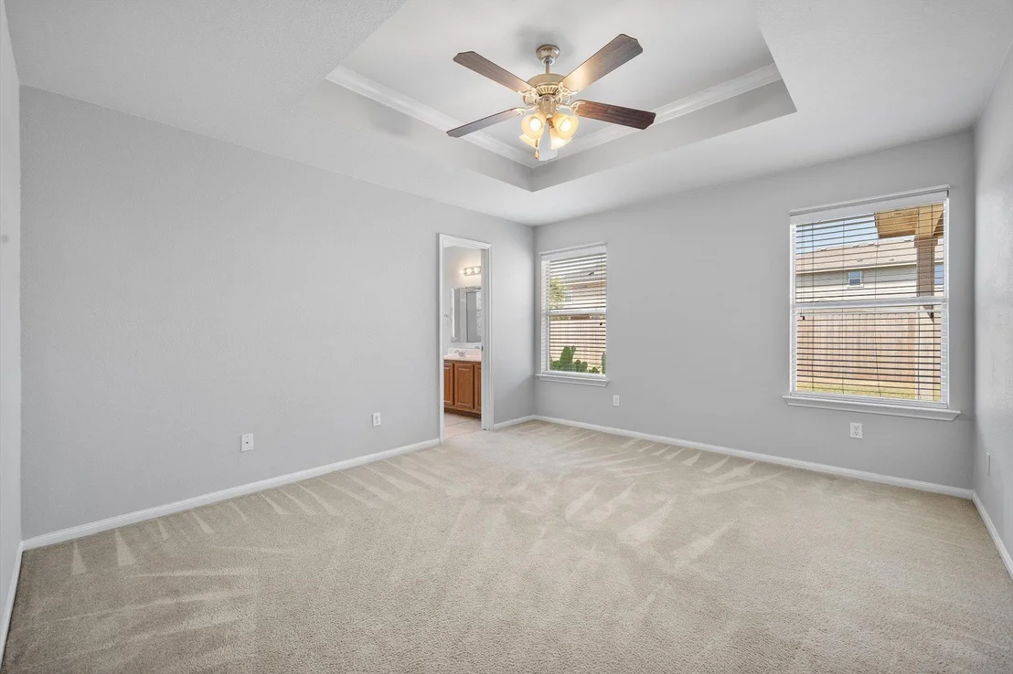 Photo of 411 Leo LN