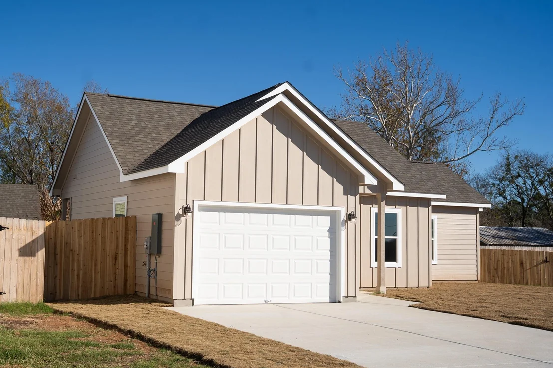Photo of 302 String Prairie WAY