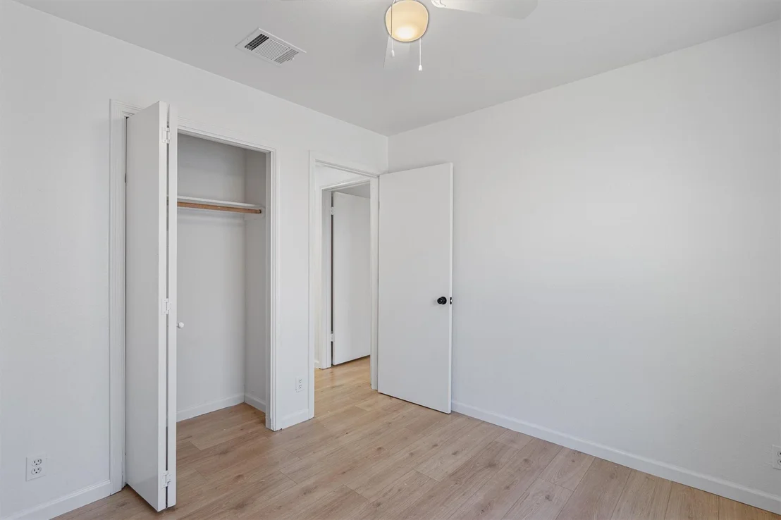 Photo of 101 Evergreen CIR