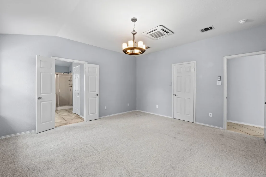 Photo of 1402 Highland DR