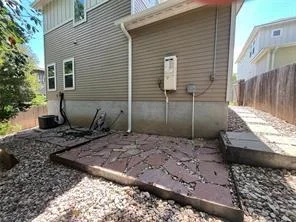 Photo of Unit B at 5006 Baker ST