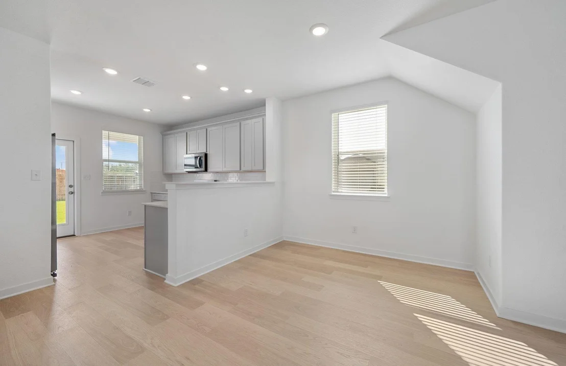 Photo of 608 Rubber Tree WAY