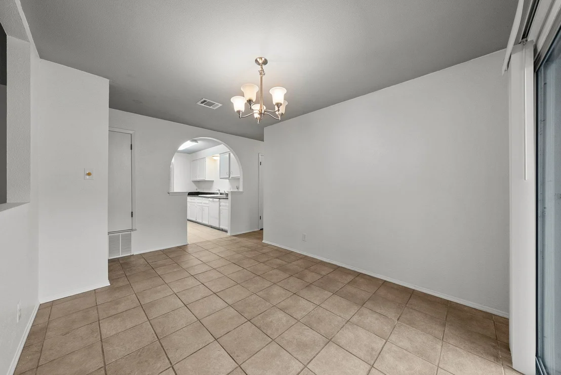 Photo of 4303 Tamarack TRL