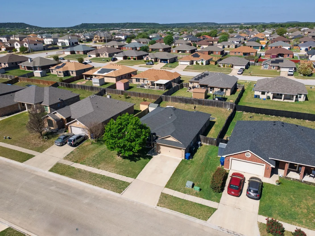 Photo of 2411 Scott DR