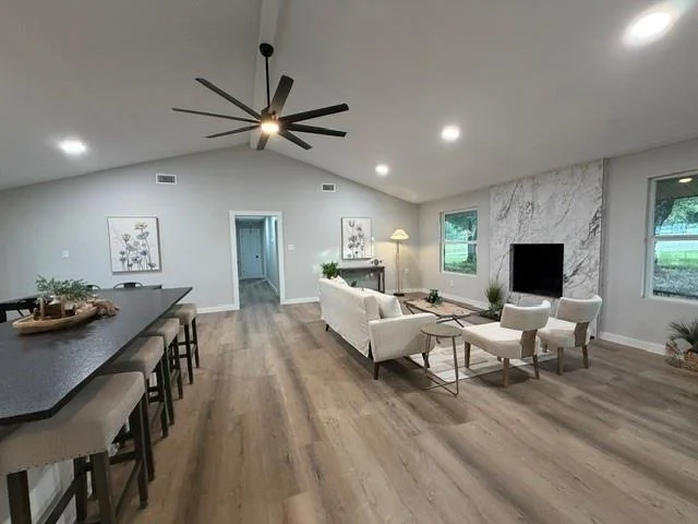 Photo of 1378 County Road 1045