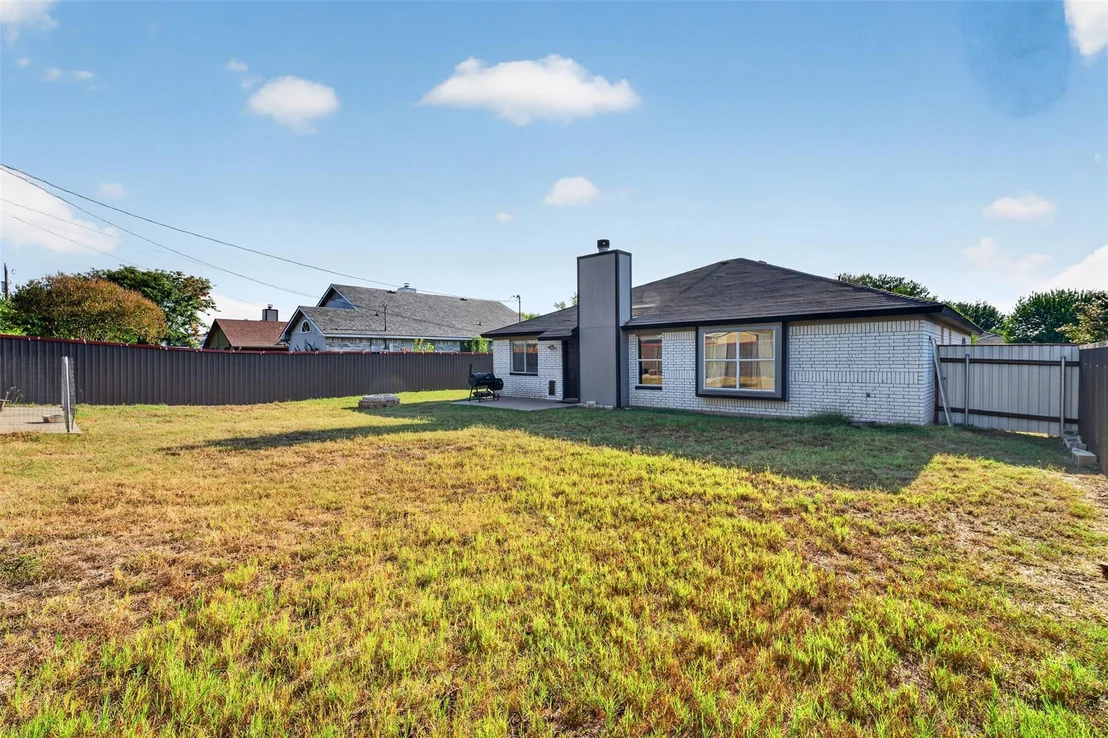 Photo of 1817 Dusk DR