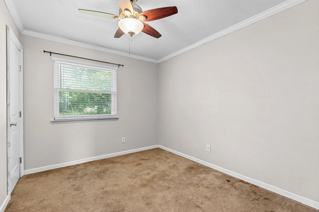 Photo of 1703 Greyson DR