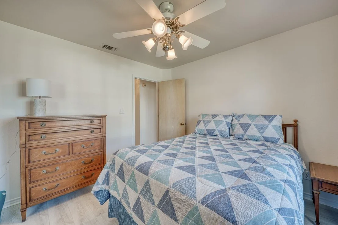 Photo of 1101 Impala DR