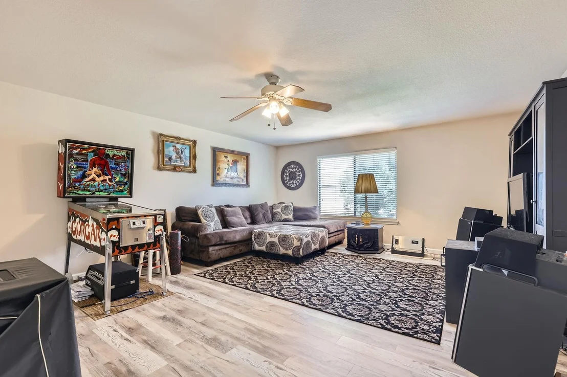 Photo of 3809 TAILFEATHER DR