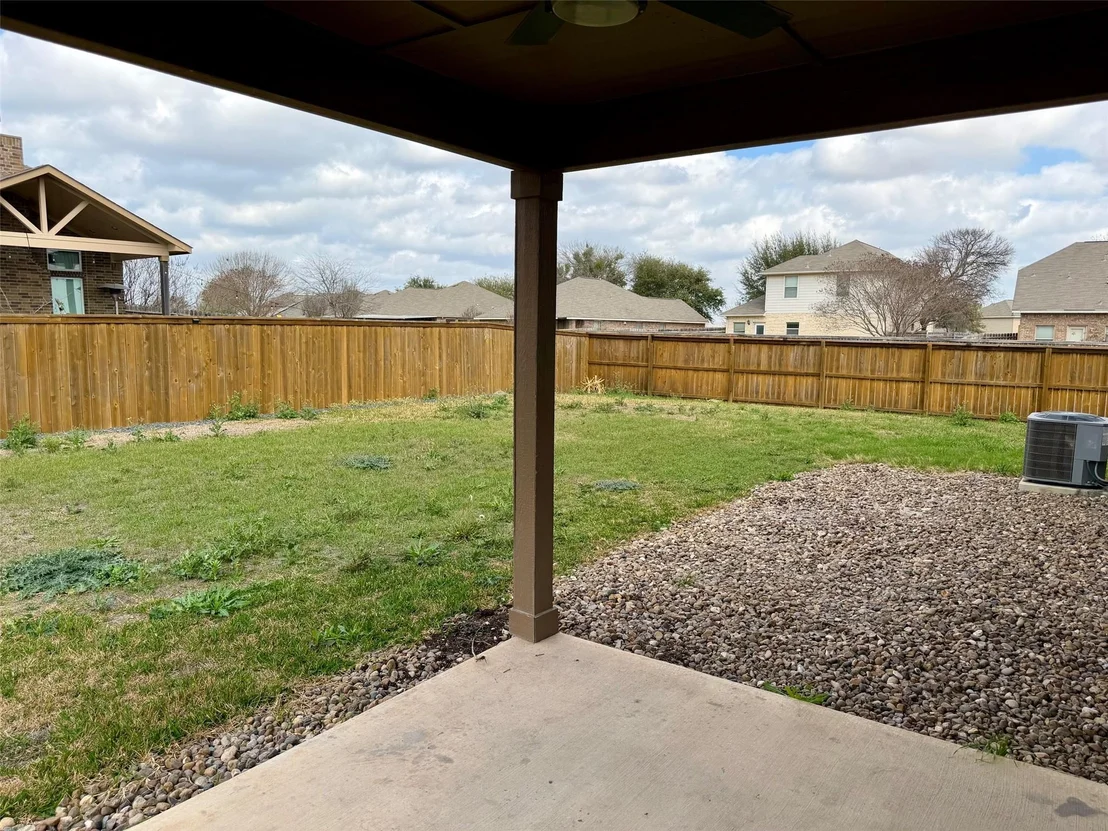 Photo of 6310 Daisy WAY