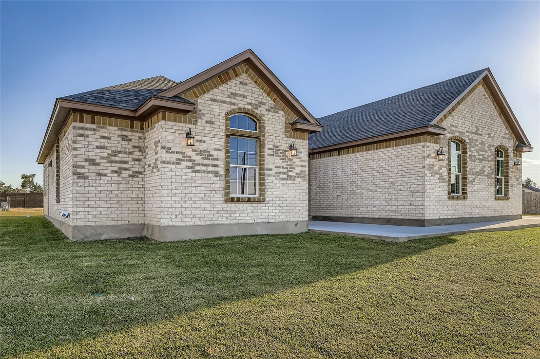 Photo of 222 Arosa DR