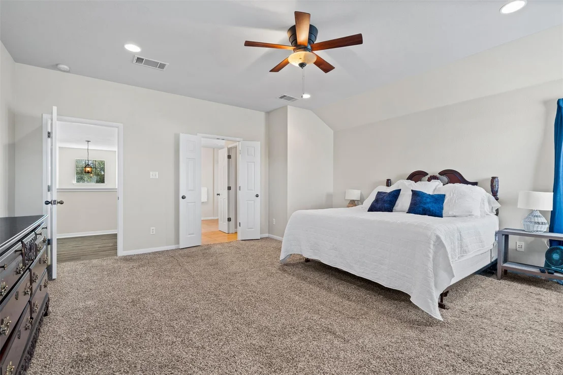 Photo of 4121 Meadow Bluff WAY