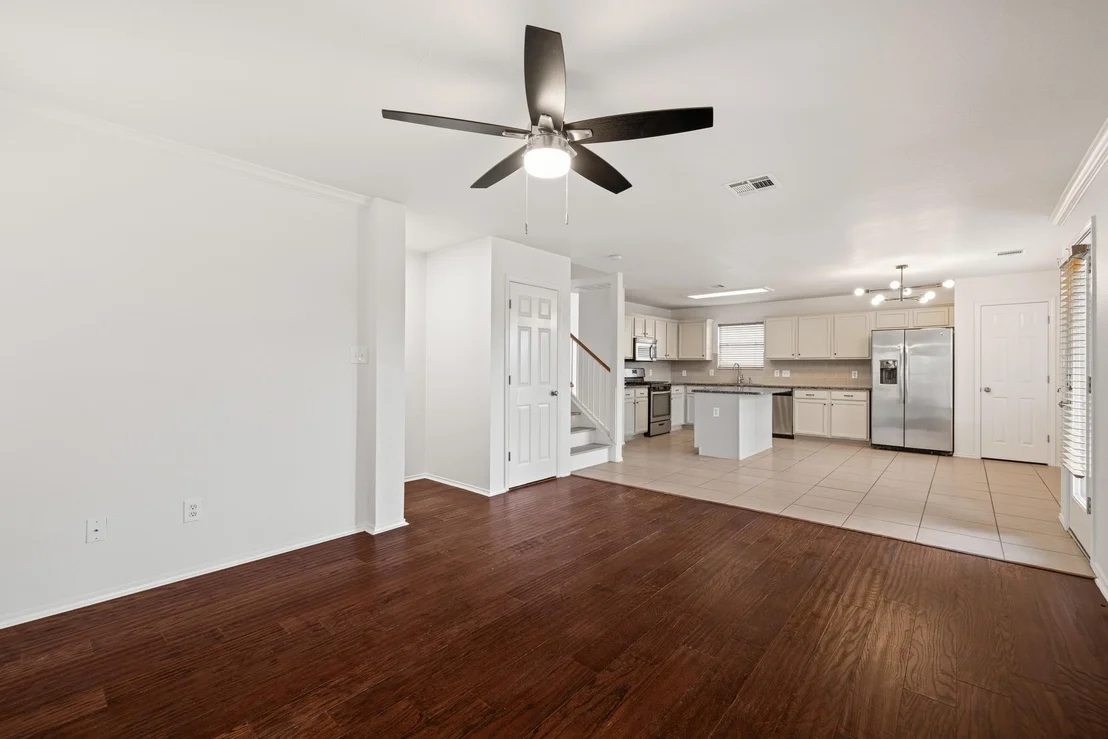 Photo of 725 Leann LN
