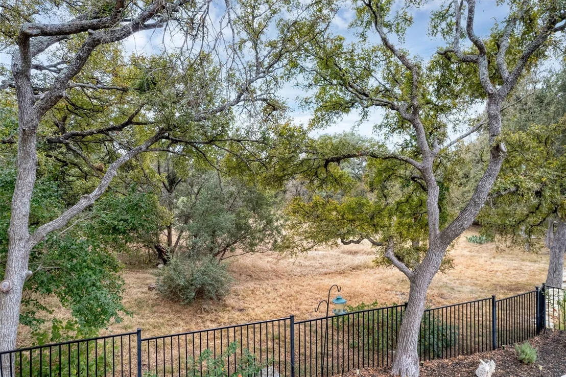 Photo of 104 Larkspur LN
