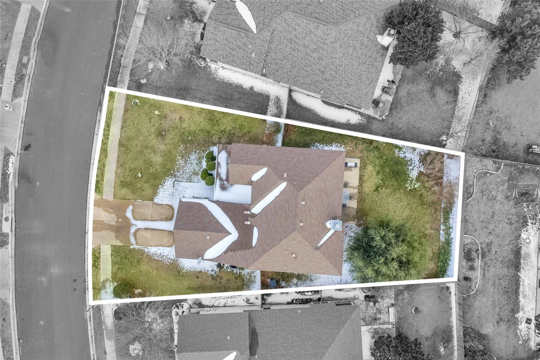 Photo of 353 King Elder LN