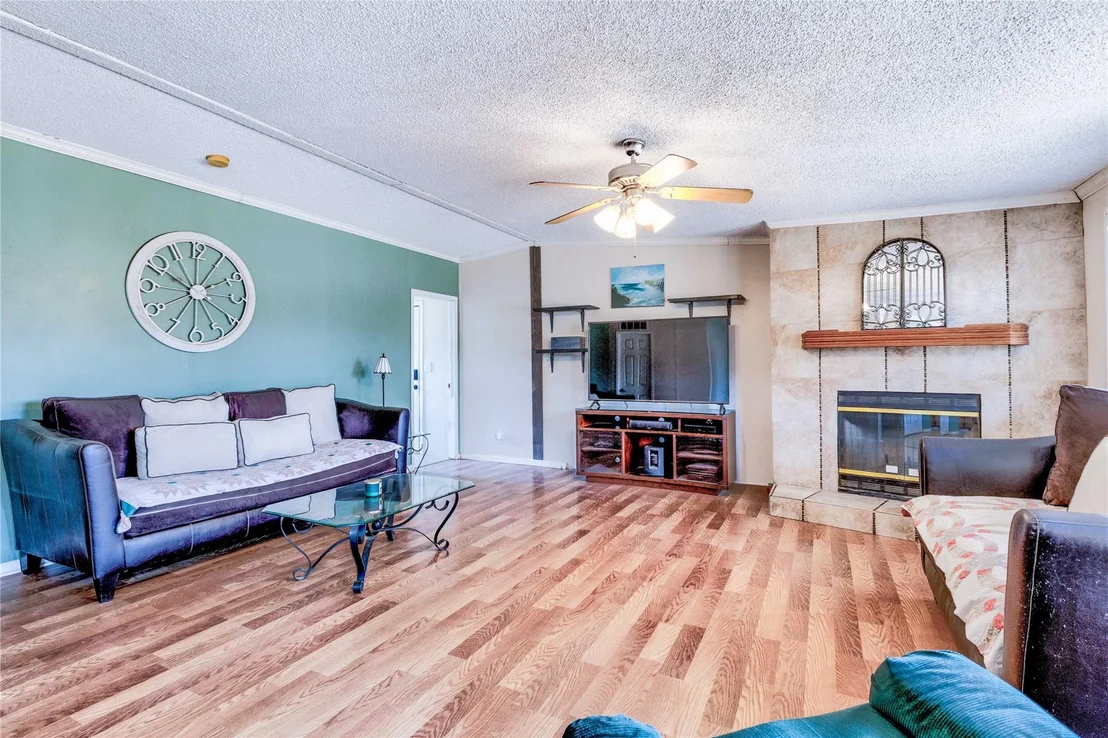 Photo of 103 Texas Oak DR