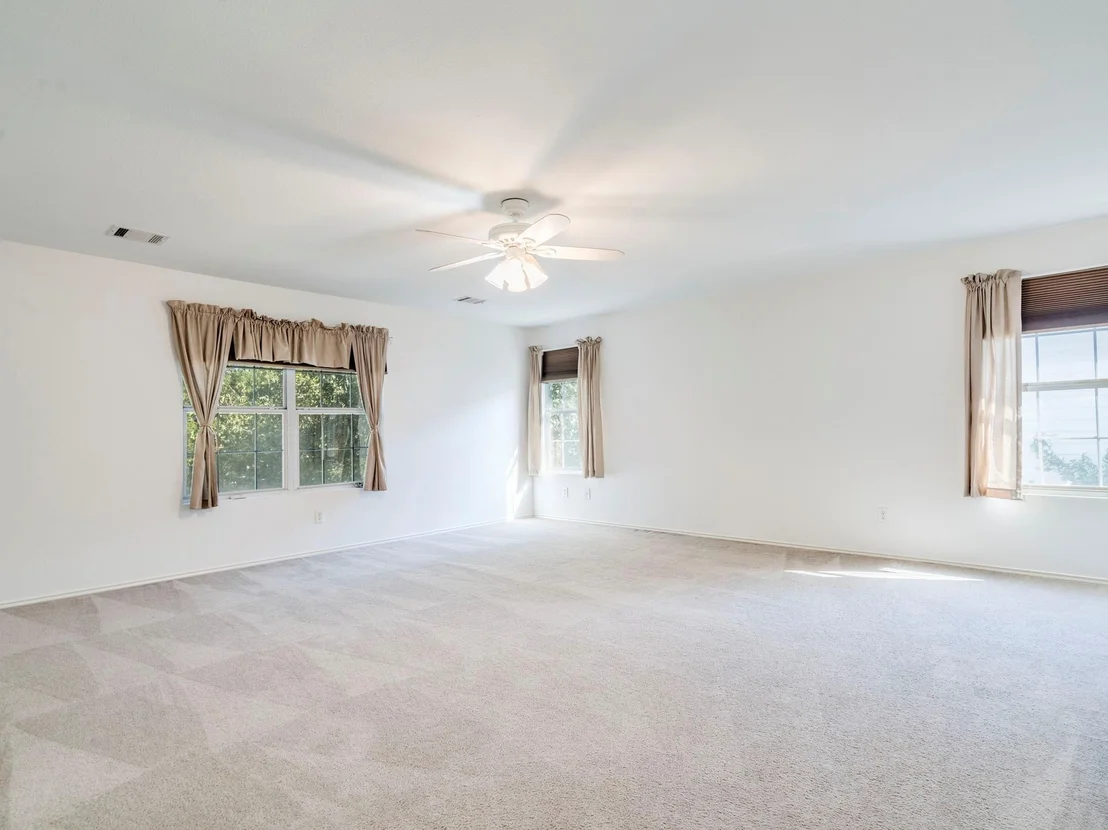 Photo of 130 Casper CV