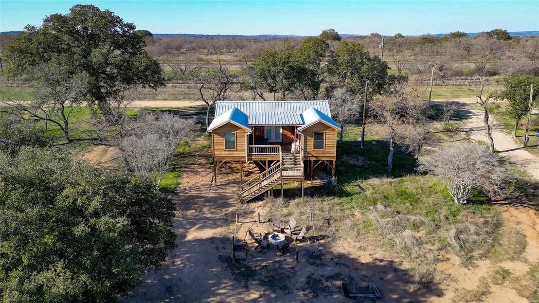 Photo of 103 E Indian Bend RD