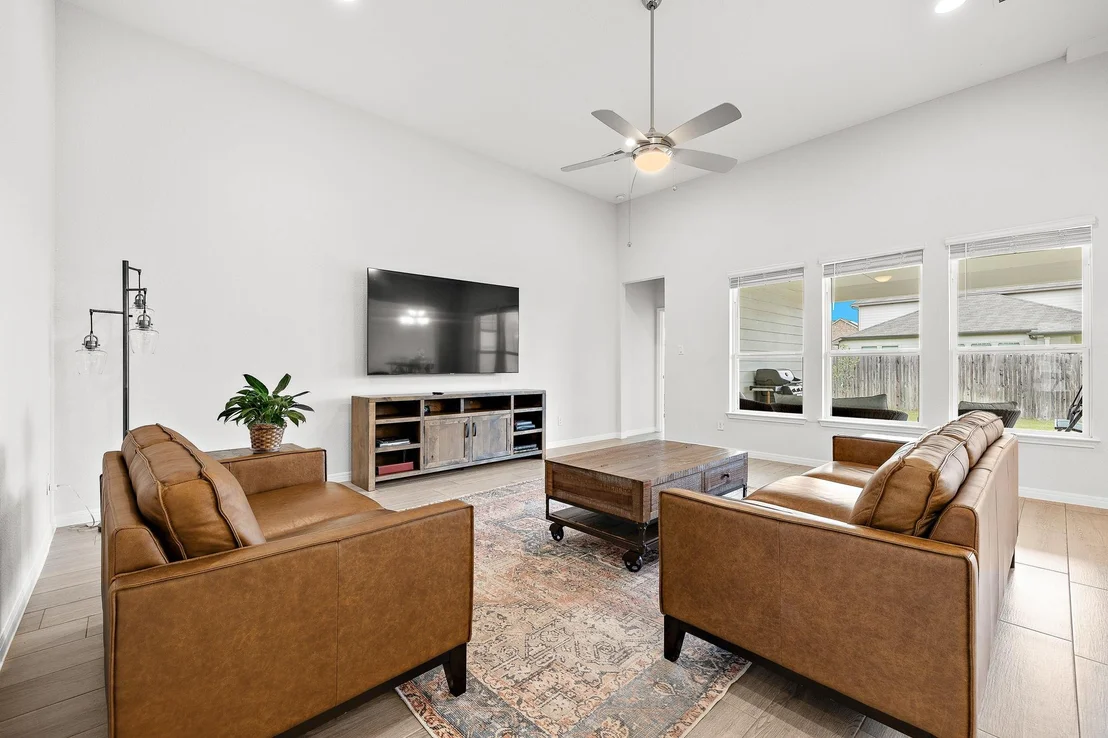 Photo of 16713 Elsinore LN