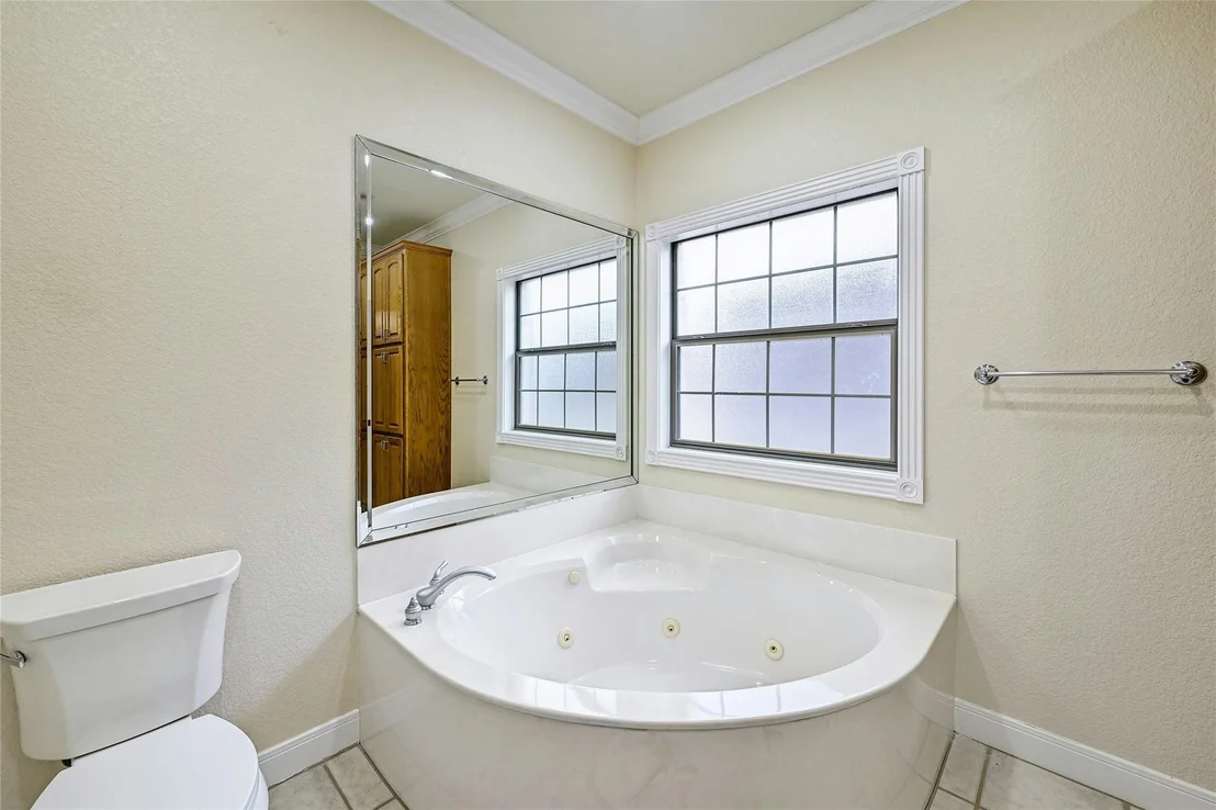 Photo of 211 Summit Ridge RD