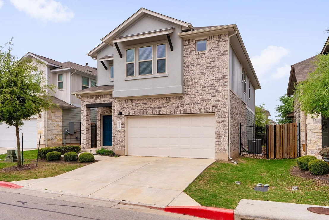 Photo of 11910 Farrier LN