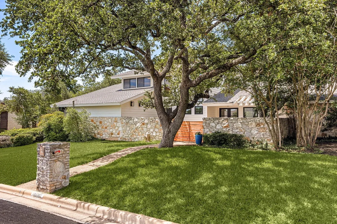 Photo of 5105 N Rim DR