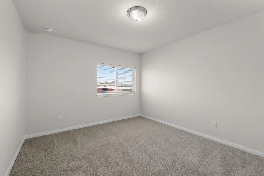 Photo of 6044 Genova PL