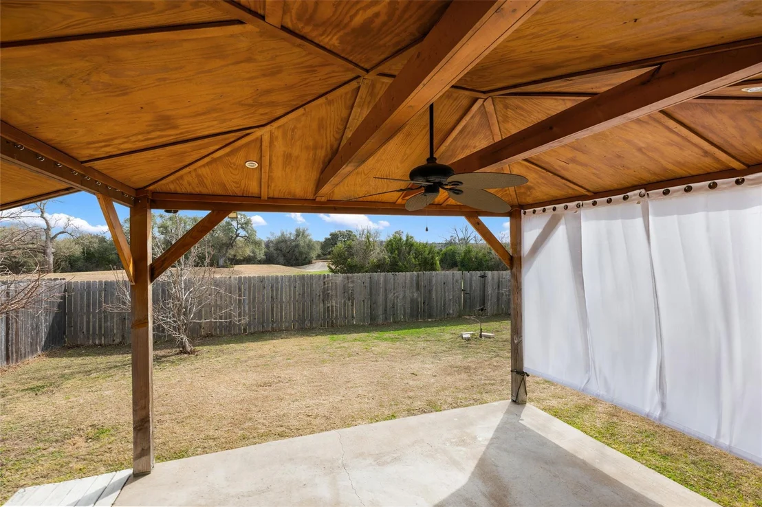 Photo of 1602 Candlelight DR