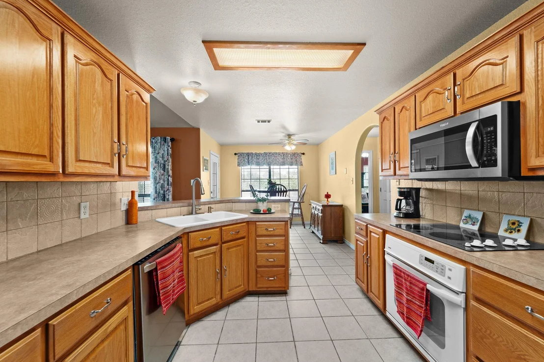 Photo of 1903 Yellowstone DR