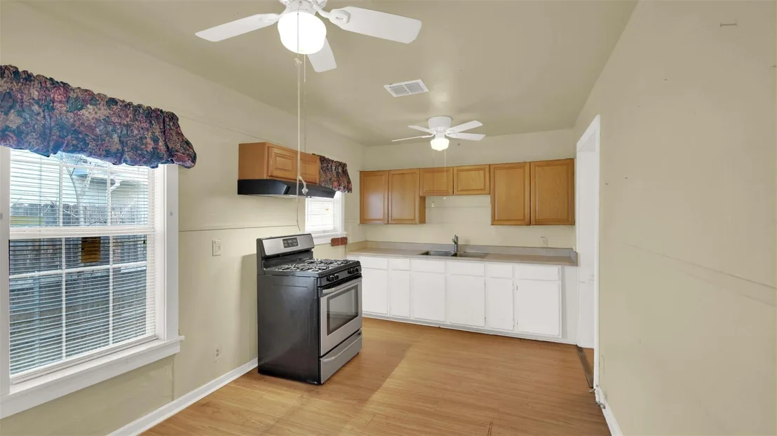 Photo of 511 Allen ST