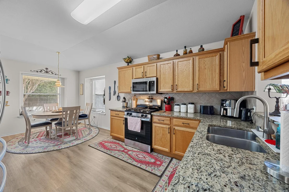 Photo of 2213 Pearson WAY
