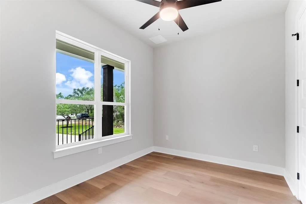 Photo of 101 Hardie DR