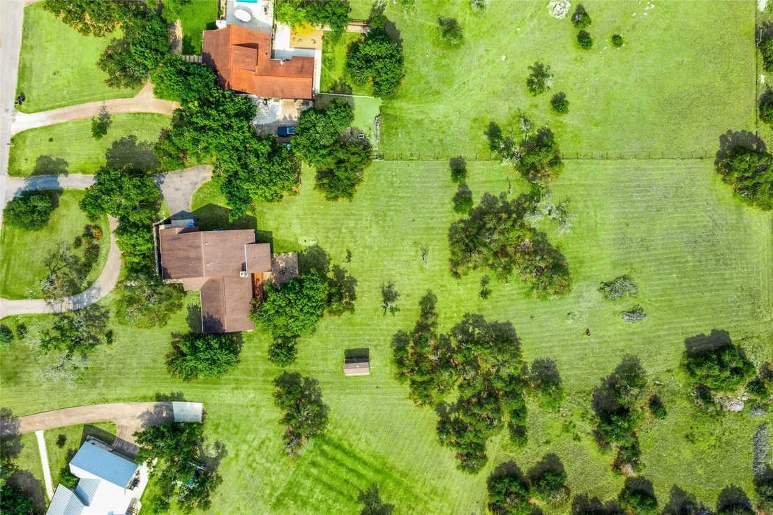 Photo of 708 Post Oak DR