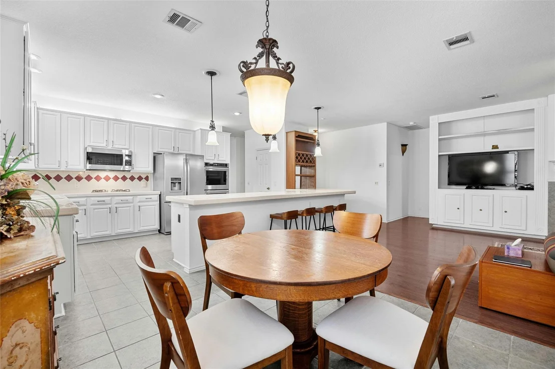 Photo of 2205 Bent Bow DR