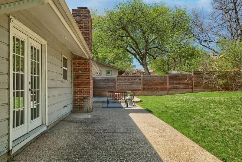 Photo of 1704 Alleghany DR