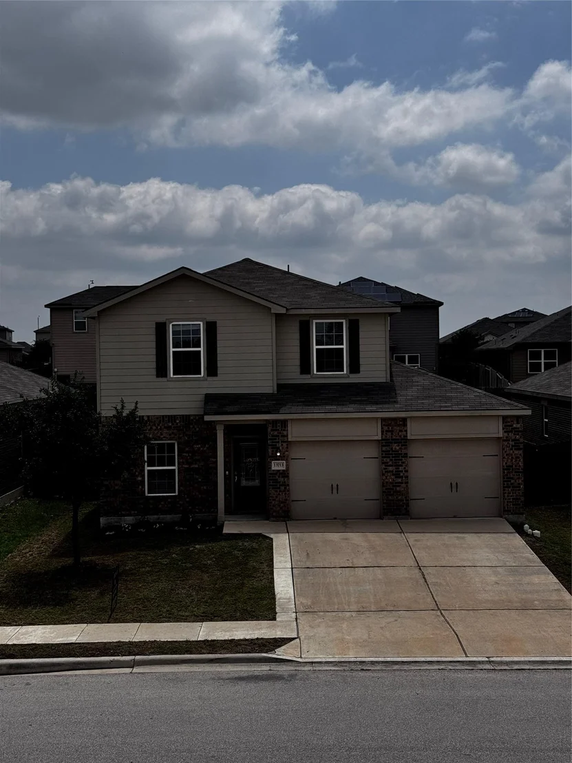 Photo of 13713 Henry A Wallace LN