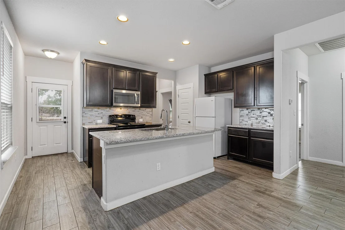 Photo of 124 Ancellotta WAY