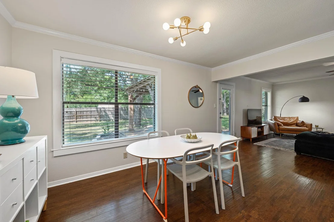 Photo of 2702 Parker DR