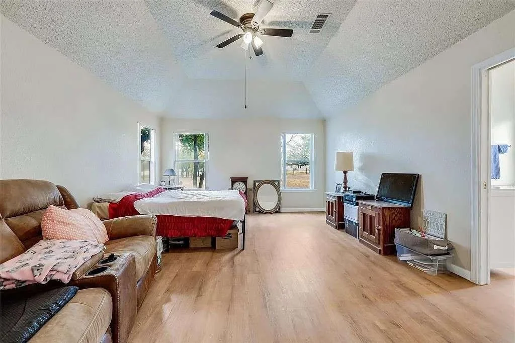Photo of 107 Patricia RD