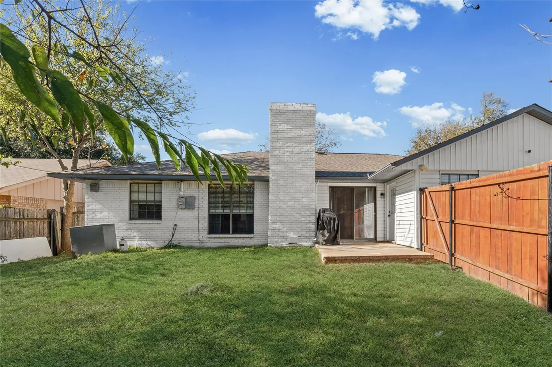 Photo of 4113 Longhorn TRL