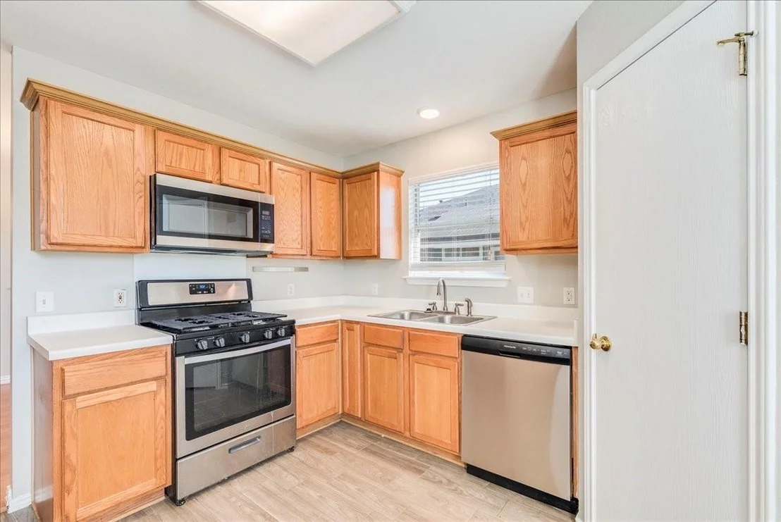 Photo of 255 Langely