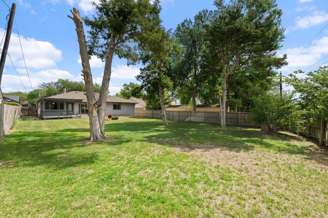 Photo of 1605 Quail Run RD