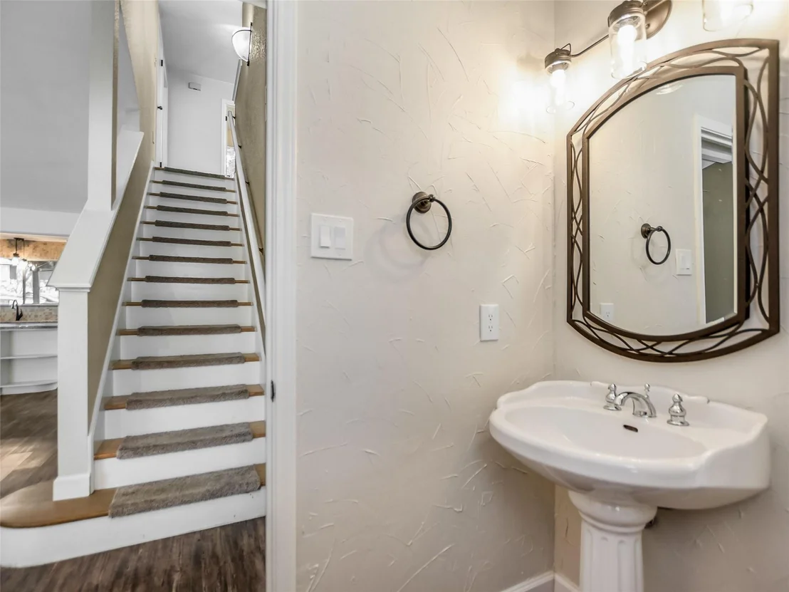 Photo of 716 Shiny Rock DR