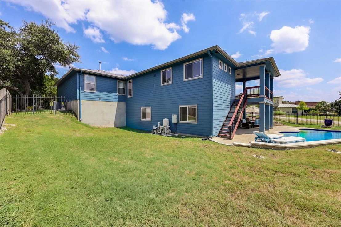 Photo of 3000 Constitution DR