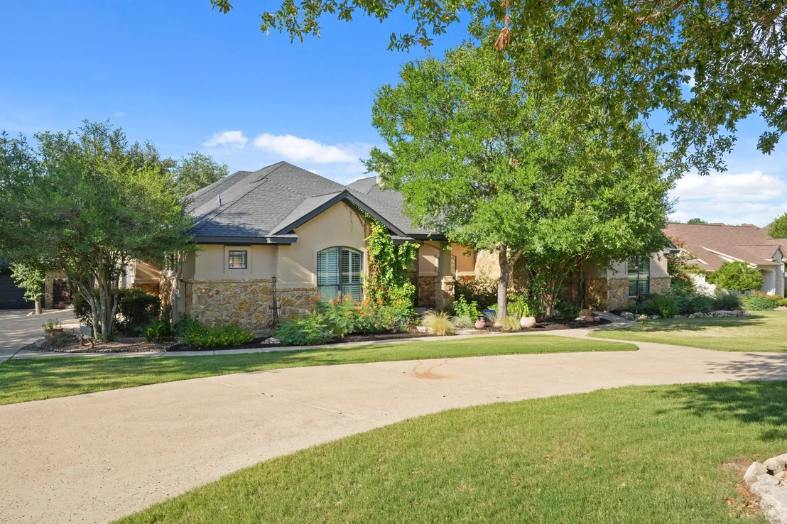 Photo of 106 Cactus Bend CV