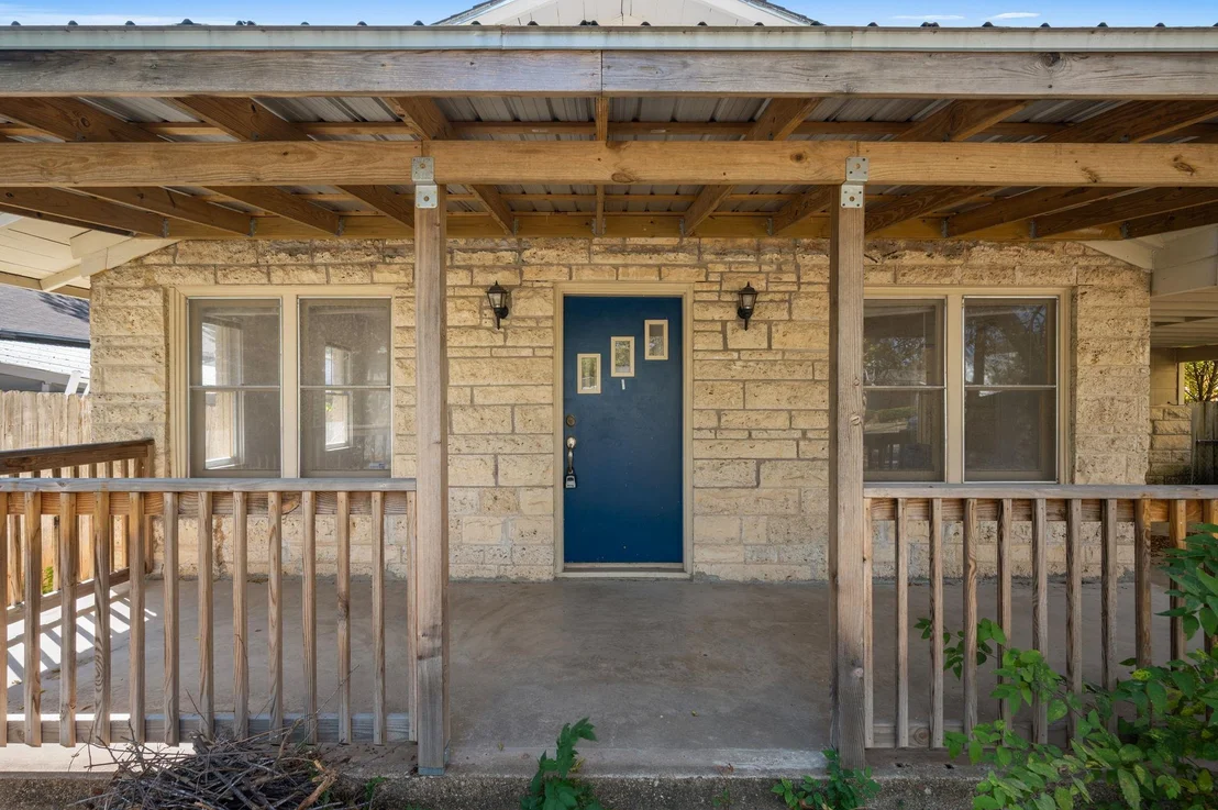 Photo of 511 W Odell ST