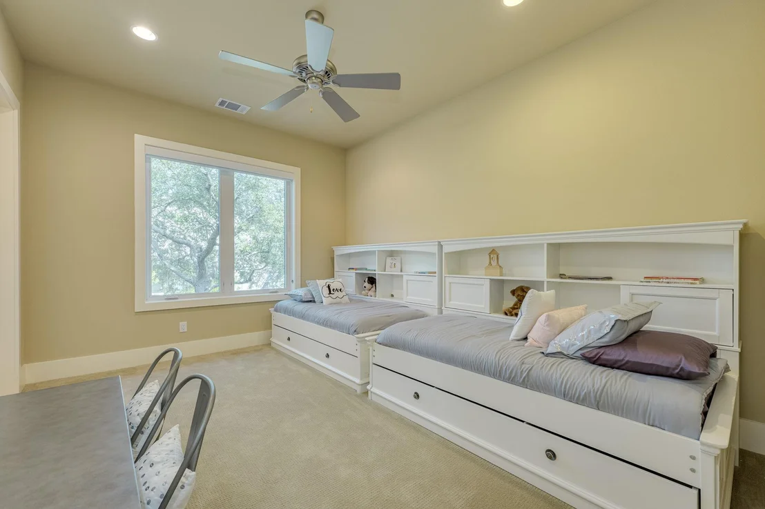 Photo of 18309 Flagler DR